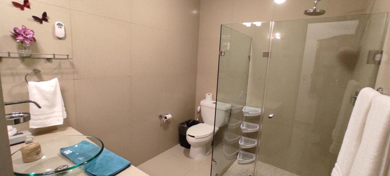 Casa Abril Cozzy Suites Cancún Exterior foto