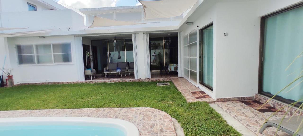 Casa Abril Cozzy Suites Cancún Exterior foto