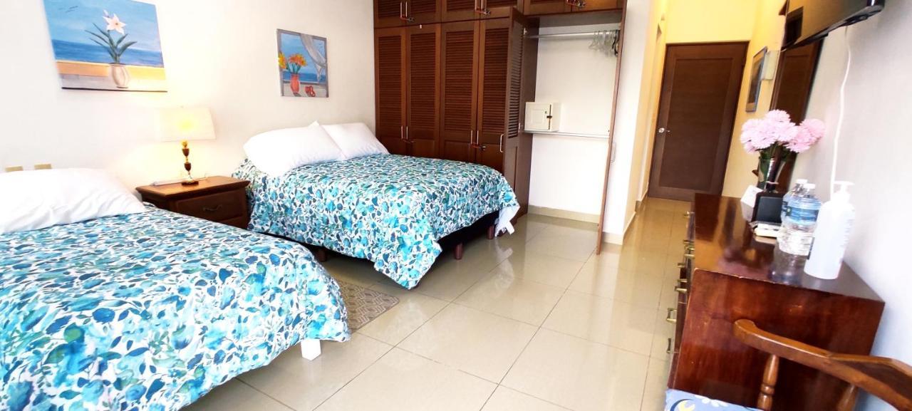 Casa Abril Cozzy Suites Cancún Exterior foto